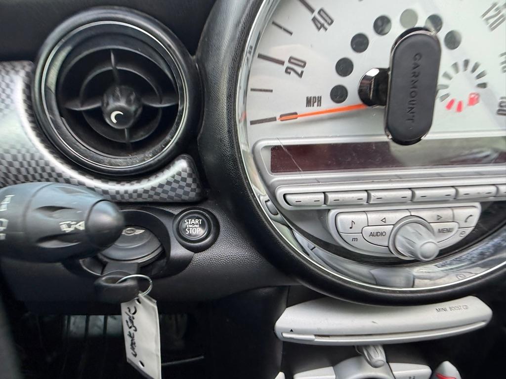 MINI Cooper Convertible  2009