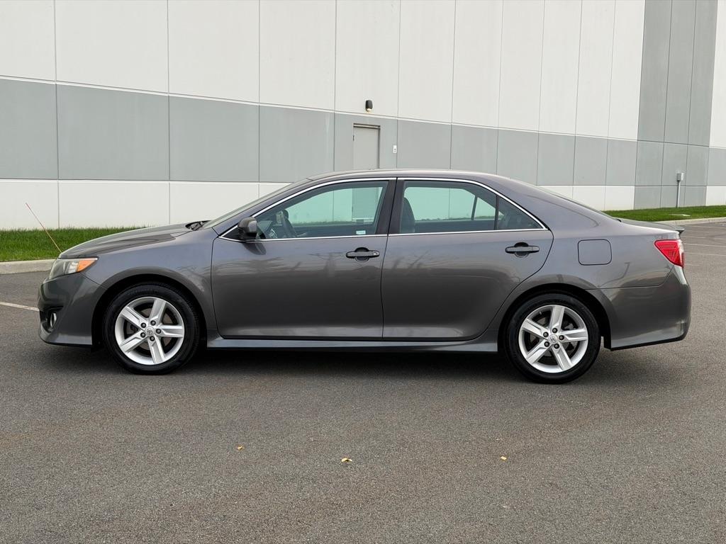 Toyota Camry SE 2014