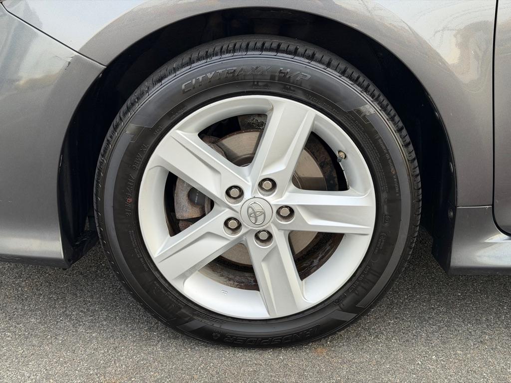 Toyota Camry SE 2014