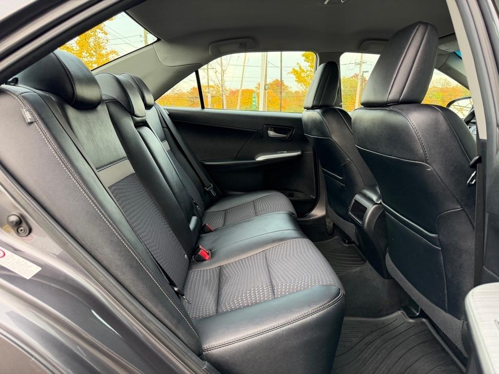 Toyota Camry SE 2014