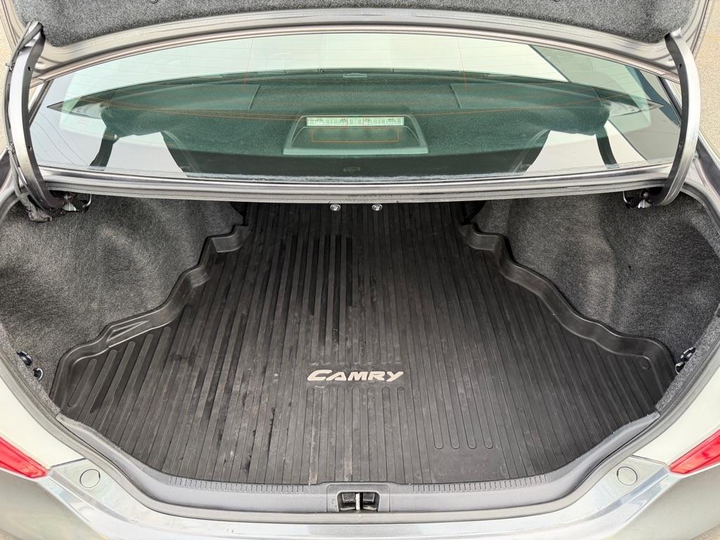 Toyota Camry SE 2014