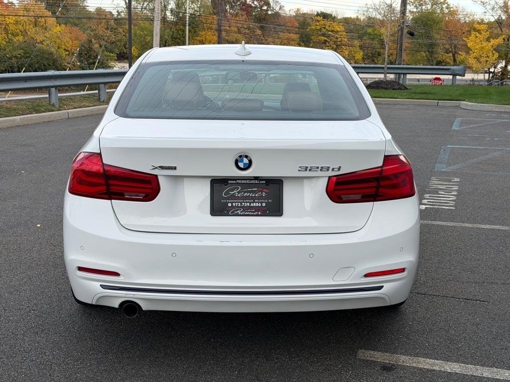 BMW 3 Series  2016