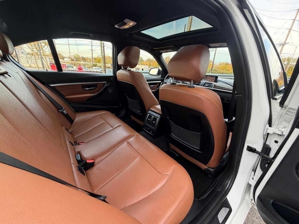 BMW 3 Series  2016
