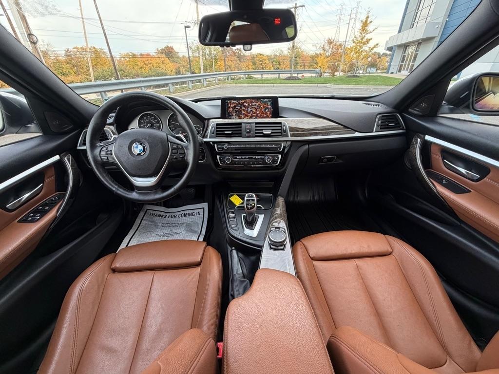 BMW 3 Series  2016
