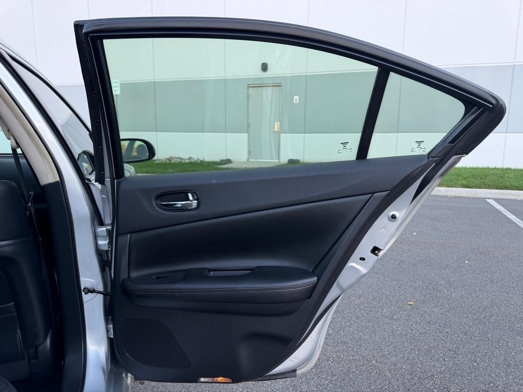 Nissan Maxima SV 2012