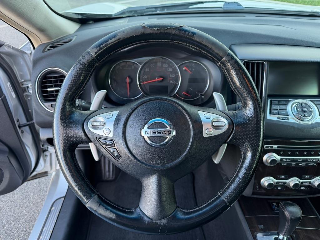 Nissan Maxima SV 2012