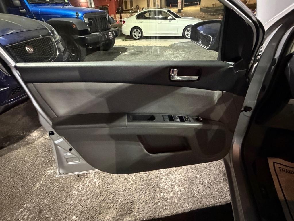 Nissan Sentra 4dr Sdn I4 CVT 2.0 S FE+ 2009