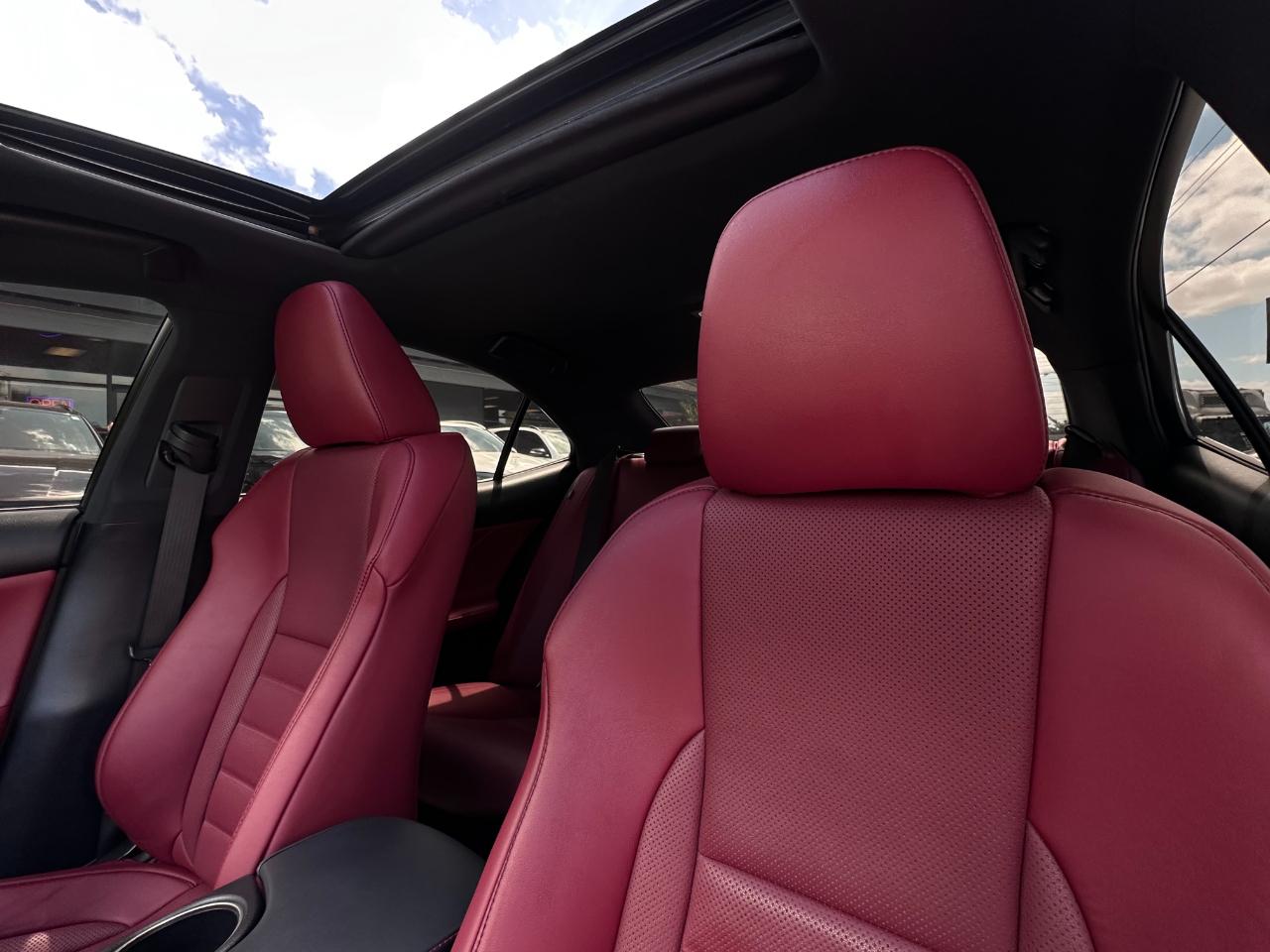 Lexus IS 350  2015