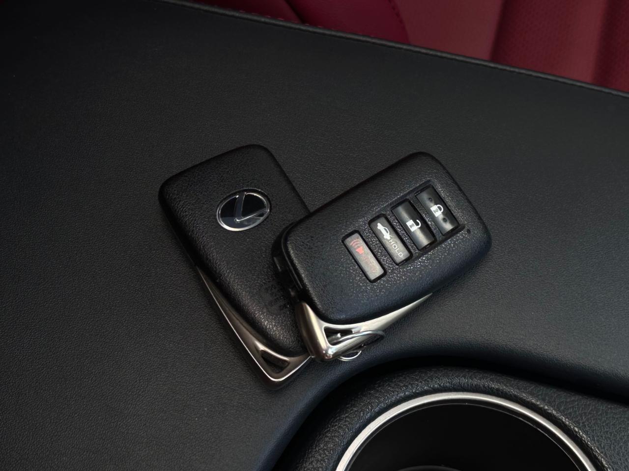 Lexus IS 350  2015