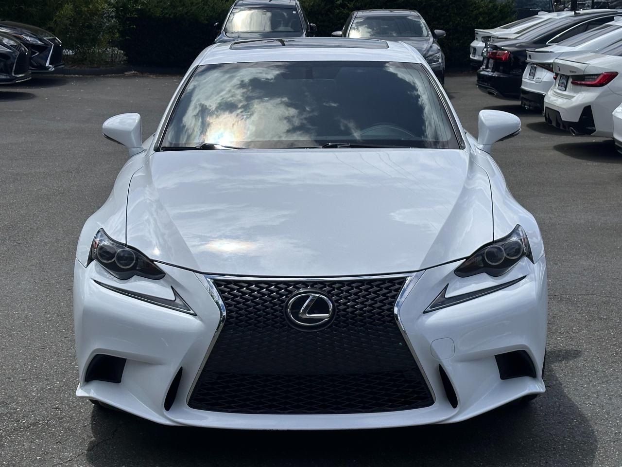 Lexus IS 350  2015