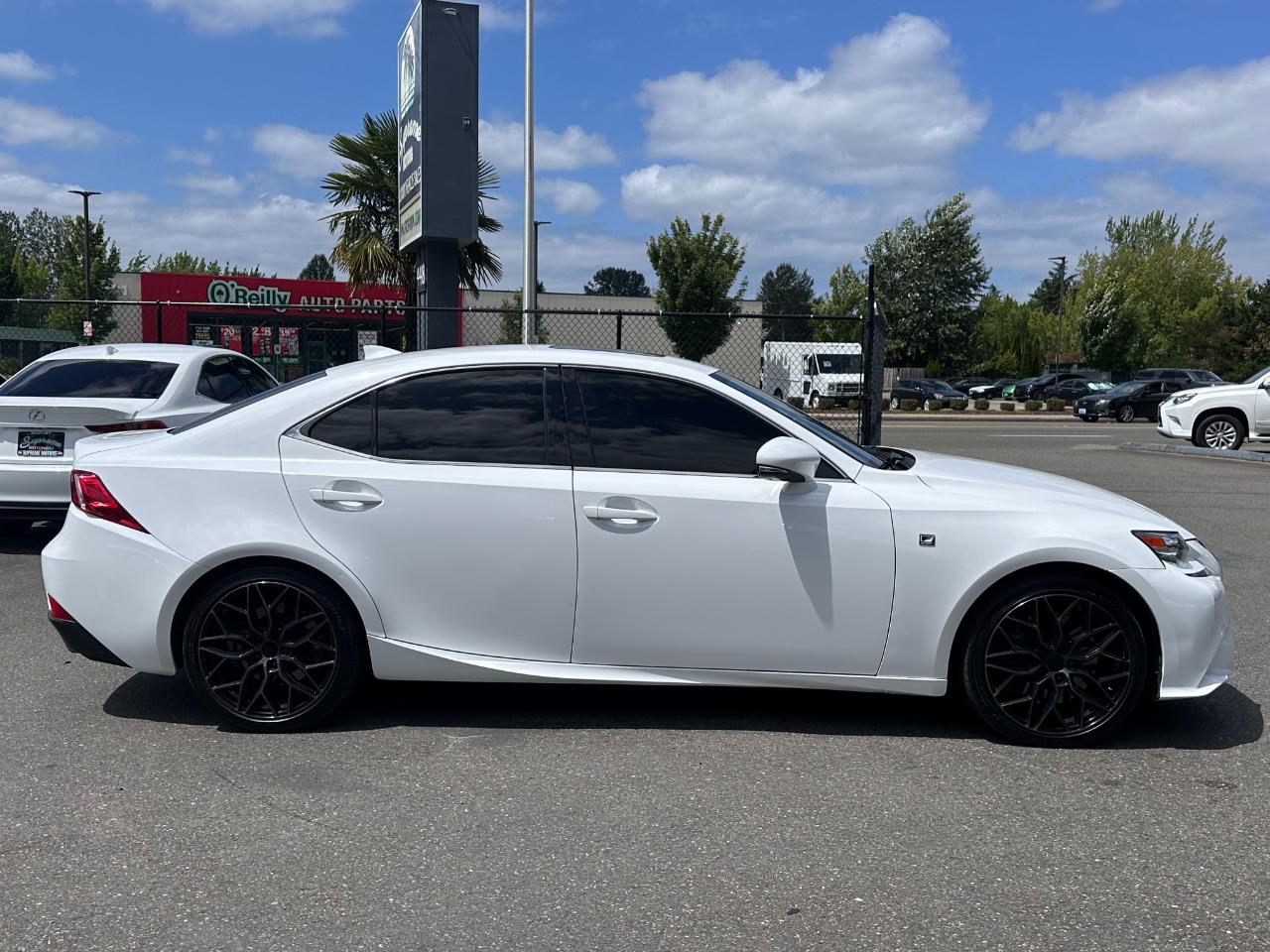 Lexus IS 350  2015