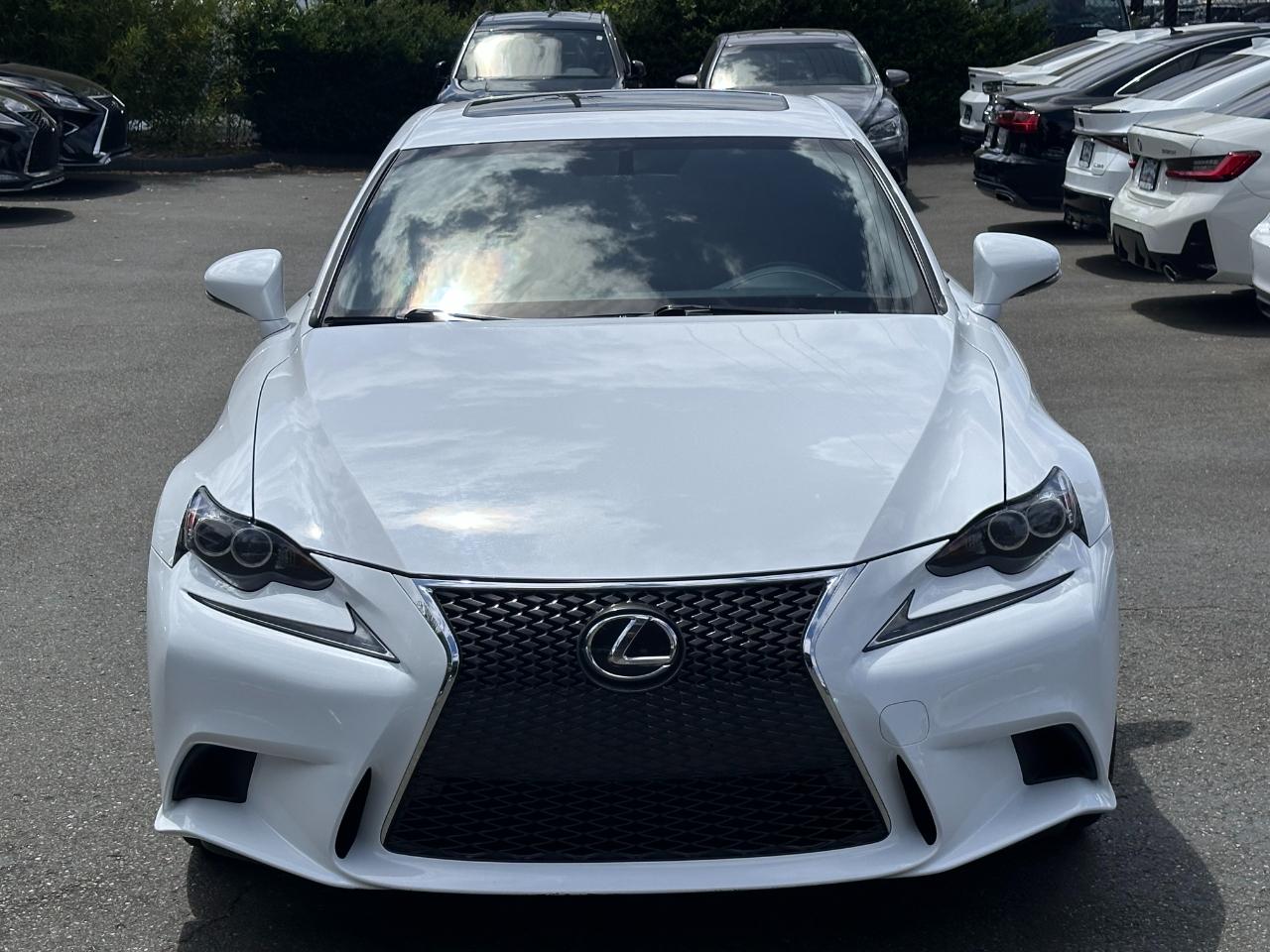 Lexus IS 350  2015