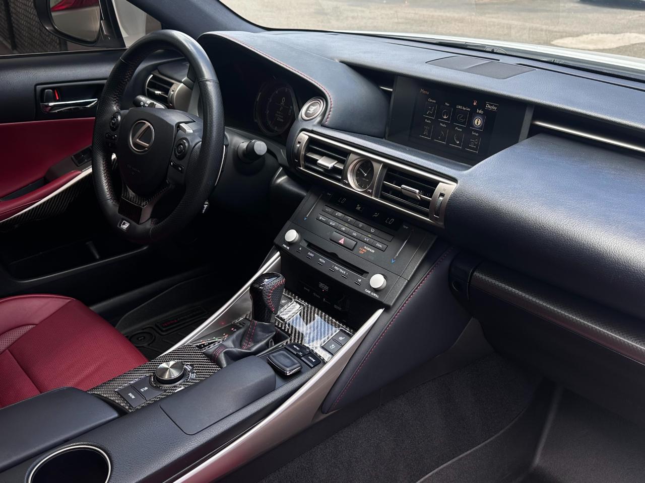 Lexus IS 350  2015