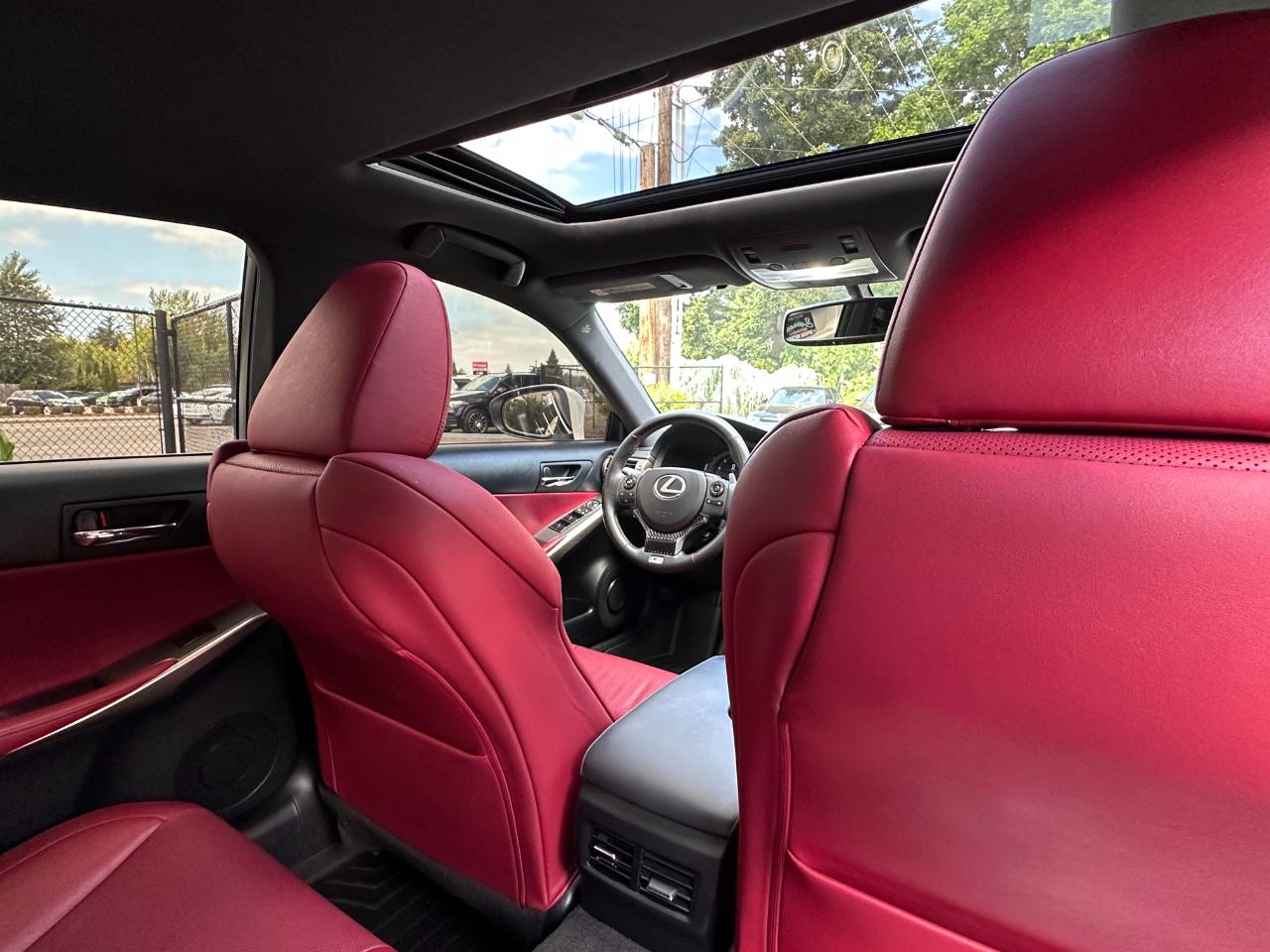 Lexus IS 350  2015