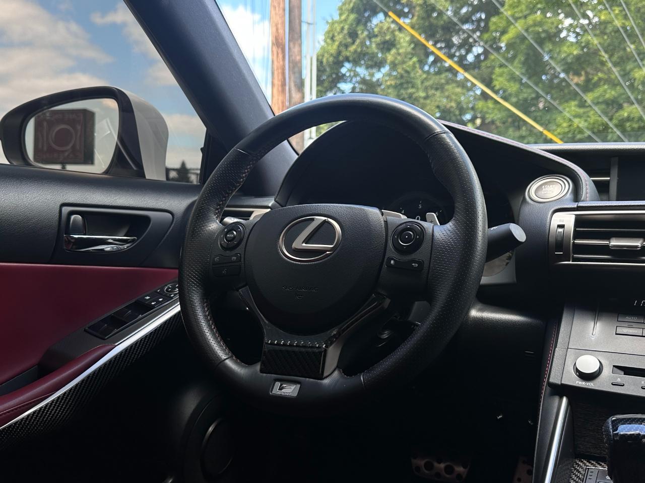 Lexus IS 350  2015