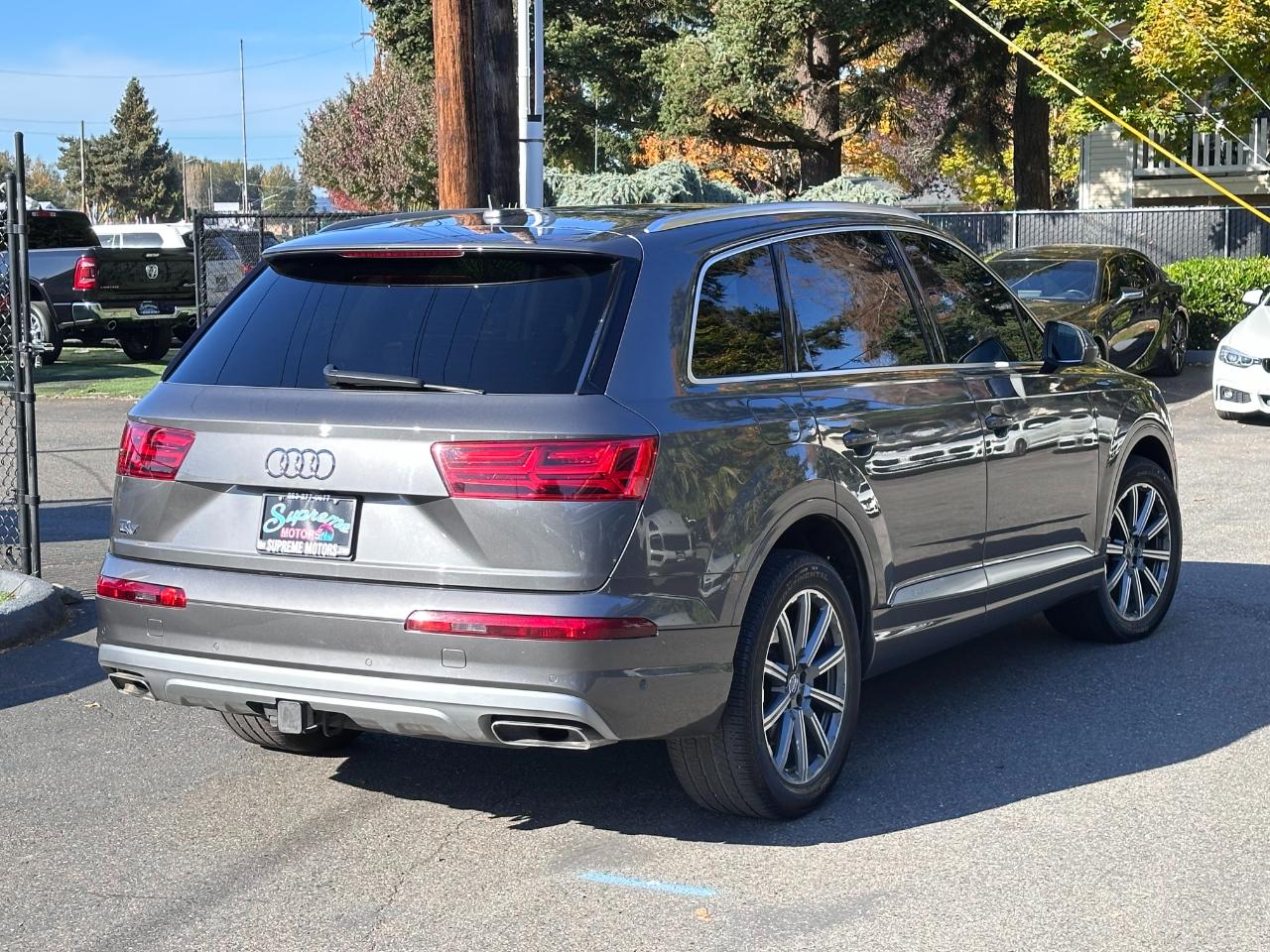 Audi Q7 SE Premium Plus 55 TFSI quattro 2019