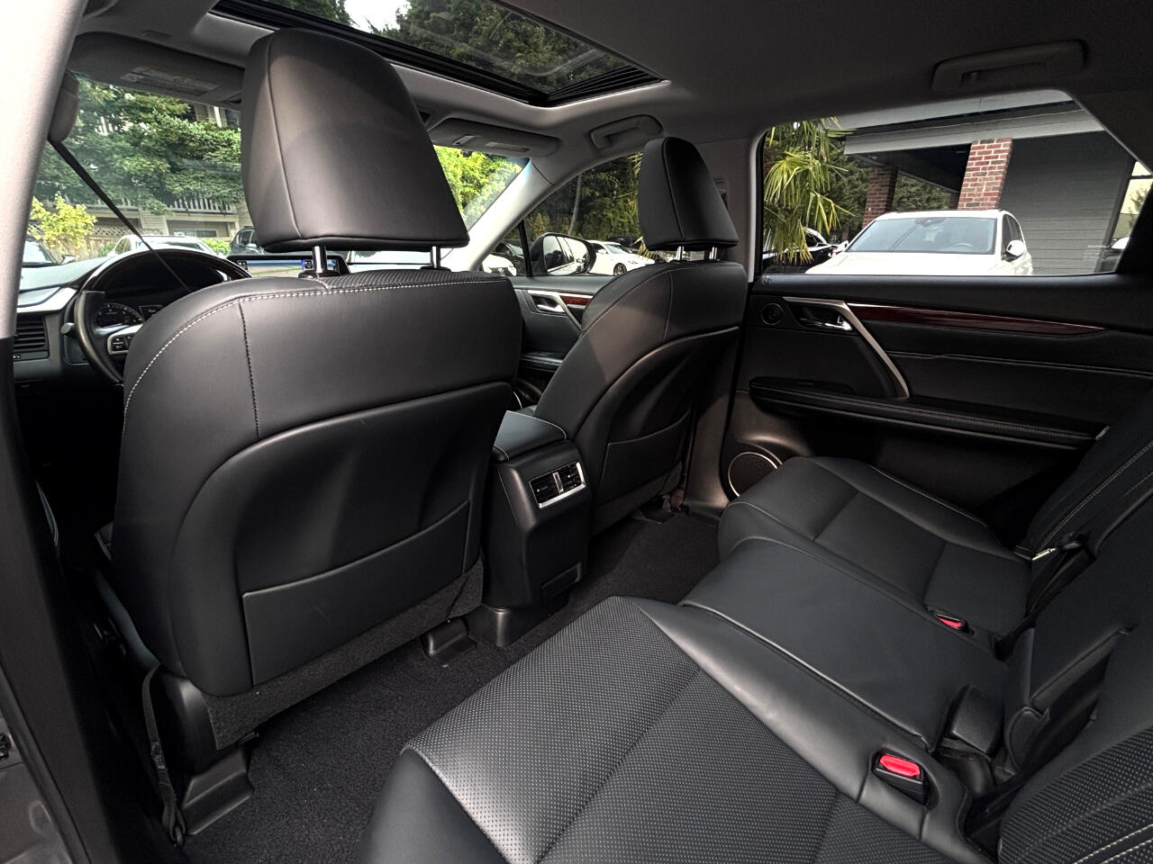 2018 Lexus RX 350L Luxury AWD photo 16