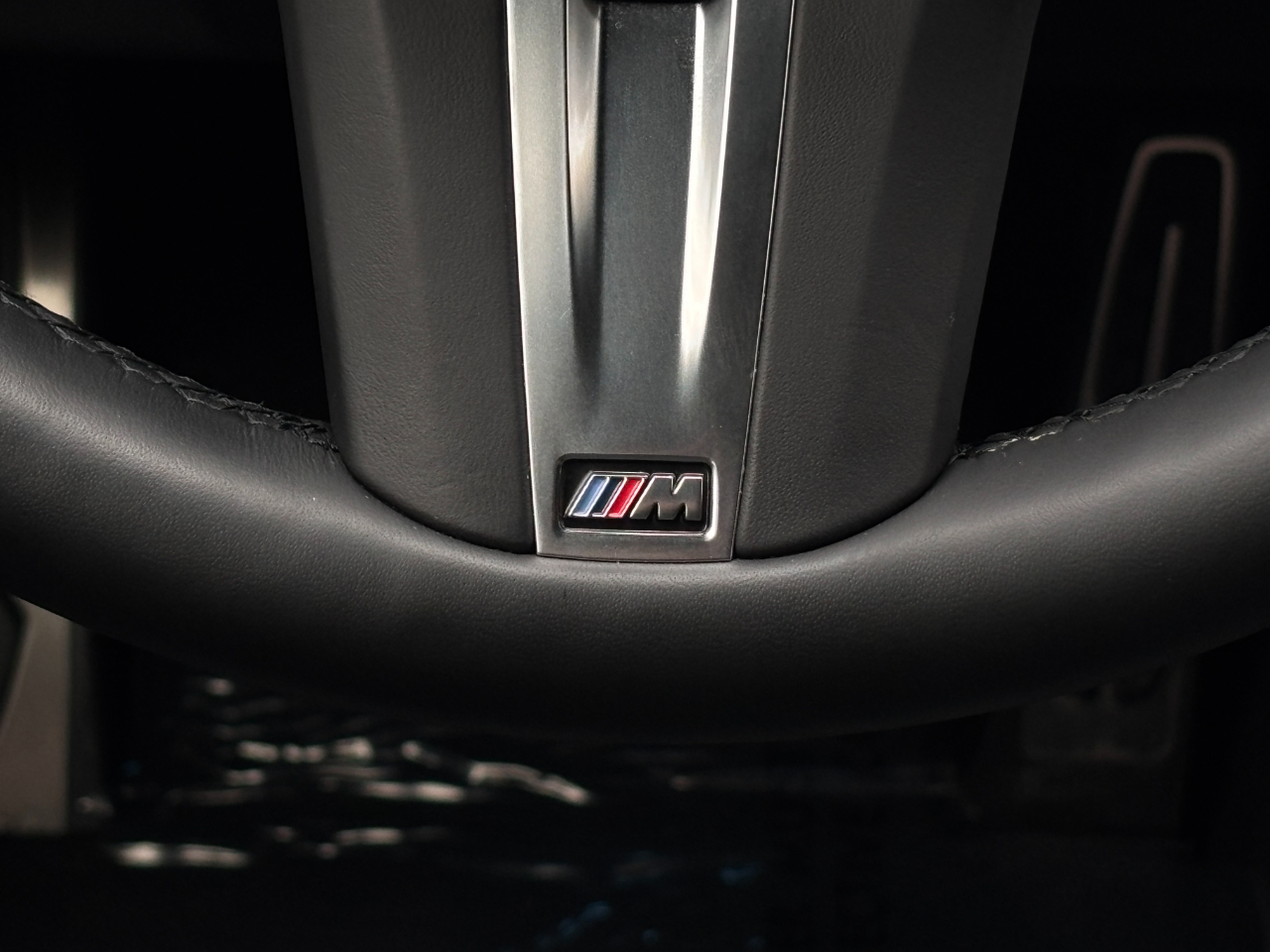 2023 Bmw 330i xDrive photo 3