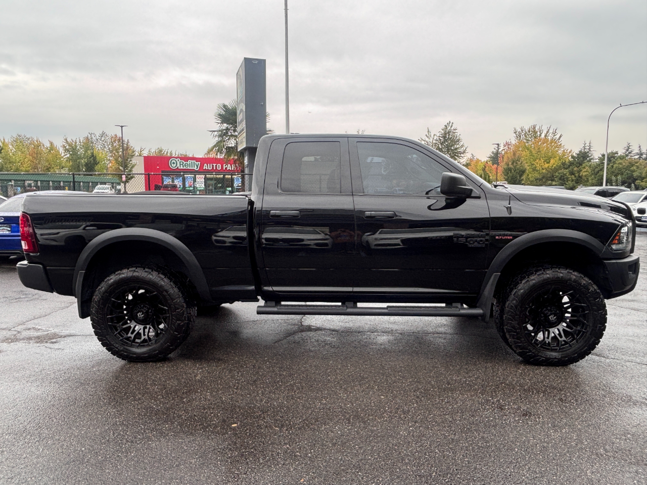 2020 Ram 1500 Classic Warlock photo 9