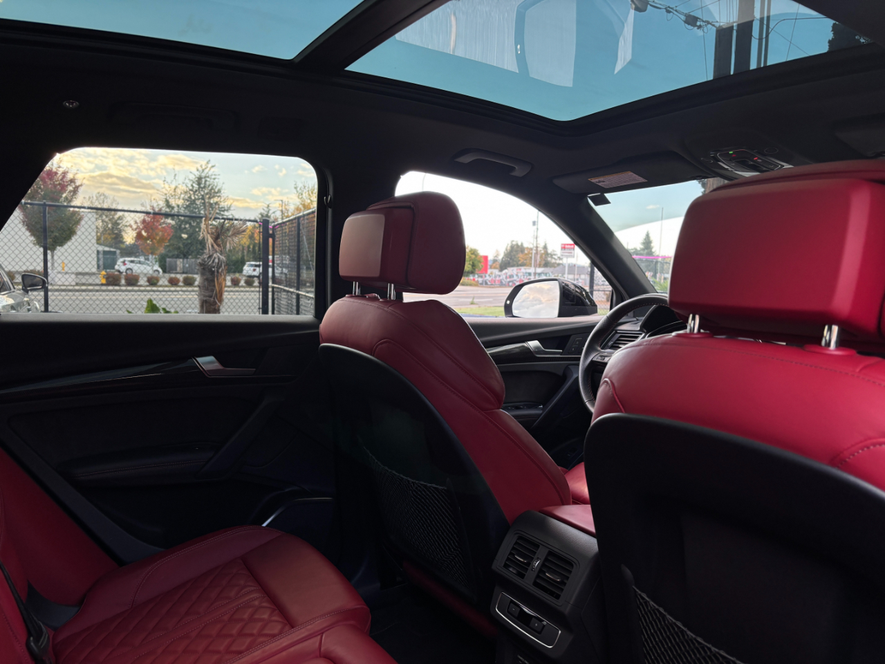 Audi SQ5 Premium Plus 3.0 TFSI quattro 2022 Audi SQ5 Premium Plus 3.0 TFSI quattro 2022