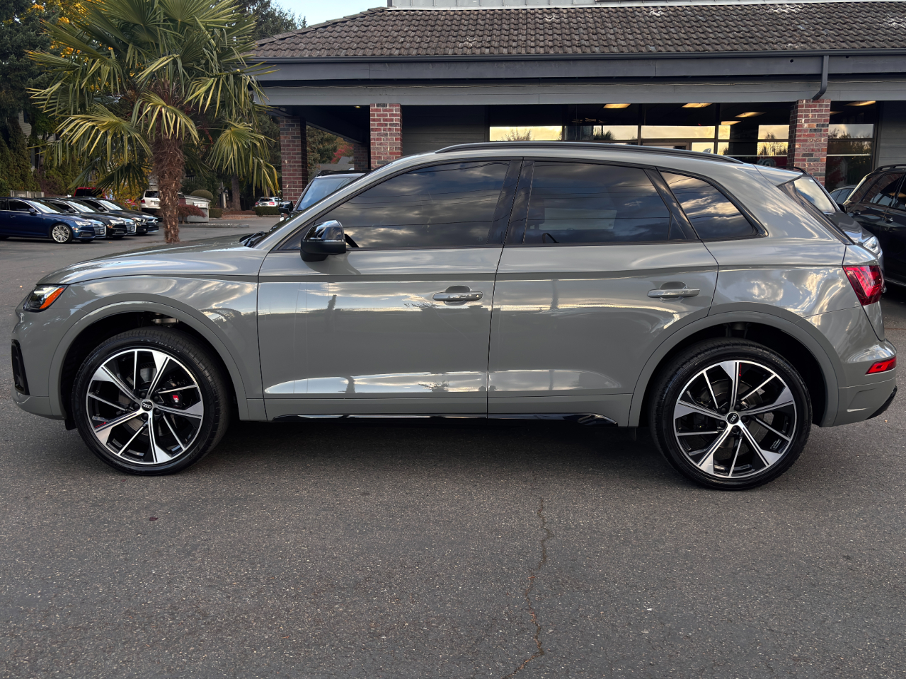 Audi SQ5 Premium Plus 3.0 TFSI quattro 2022 Audi SQ5 Premium Plus 3.0 TFSI quattro 2022