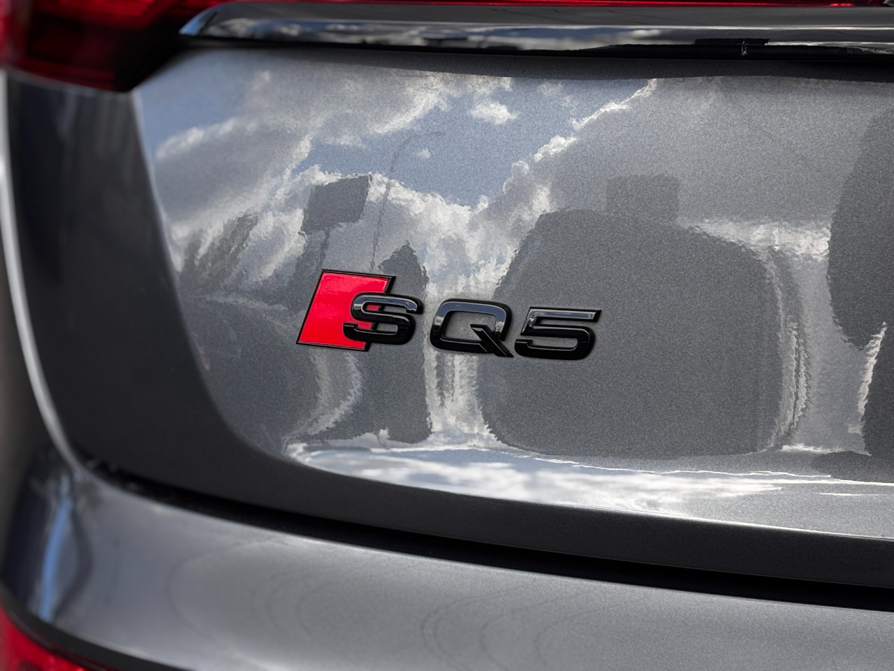 Audi SQ5  2022 Audi SQ5  2022