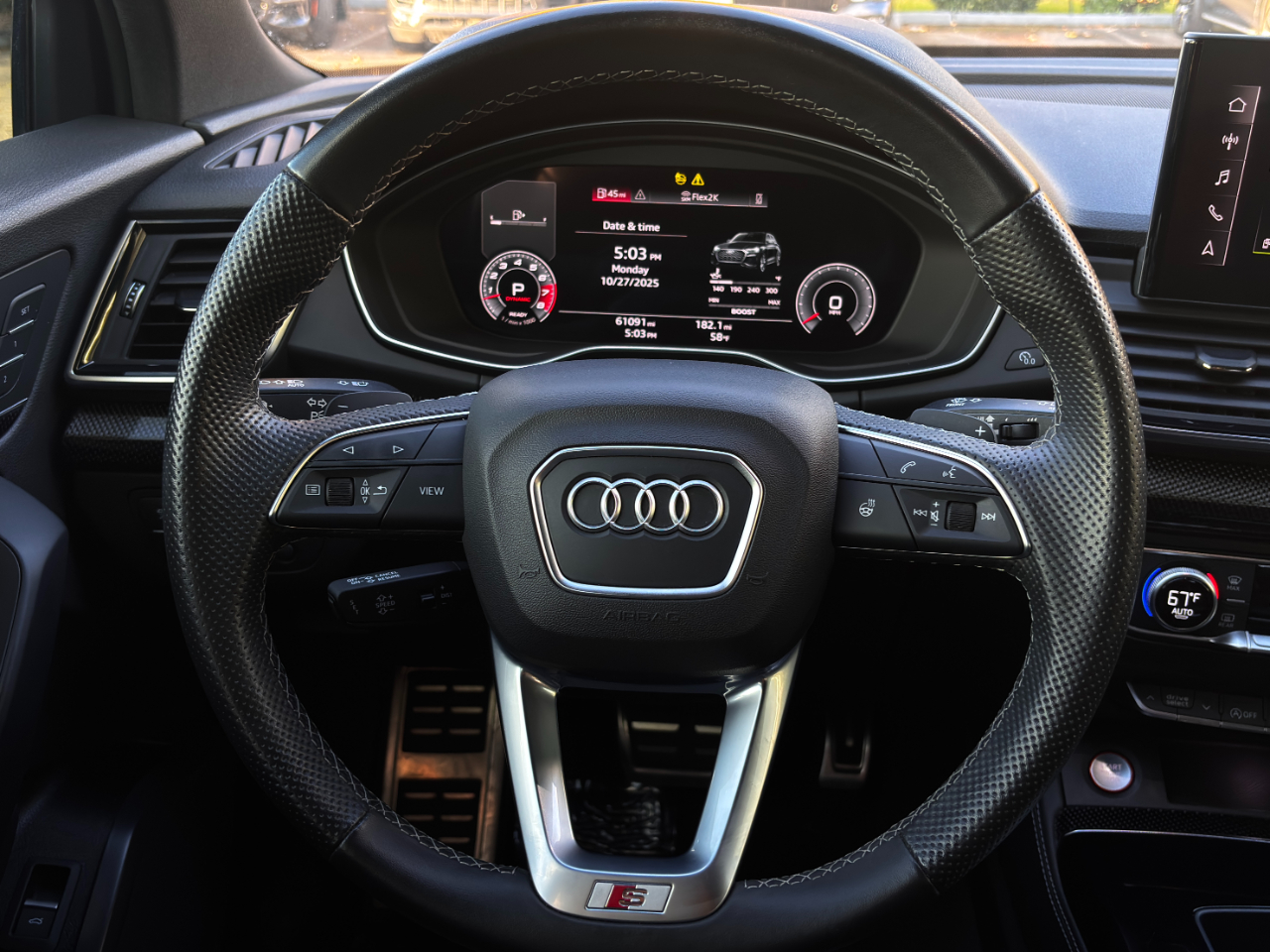 Audi SQ5  2022 Audi SQ5  2022