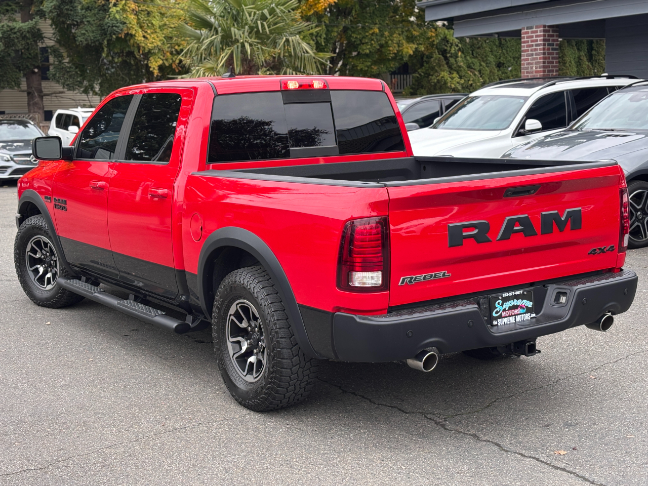 RAM 1500 Rebel 4x4 Crew Cab 5'7" Box 2017 RAM 1500 Rebel 4x4 Crew Cab 5'7" Box 2017