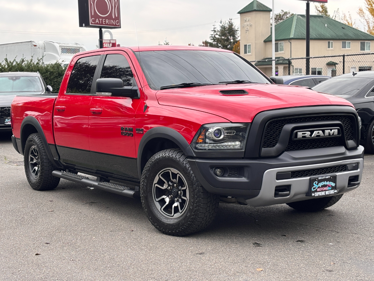 RAM 1500 Rebel 4x4 Crew Cab 5'7" Box 2017 RAM 1500 Rebel 4x4 Crew Cab 5'7" Box 2017