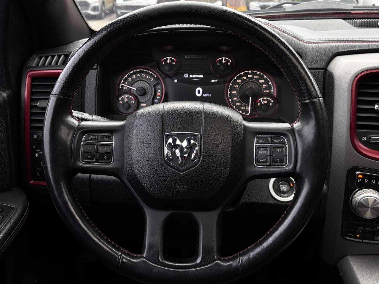 RAM 1500 Rebel 4x4 Crew Cab 5'7" Box 2017 RAM 1500 Rebel 4x4 Crew Cab 5'7" Box 2017