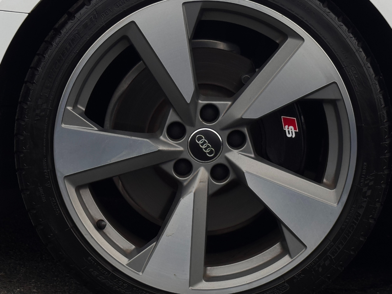 2020 Audi A5 Premium Plus TFSI Quattro photo 2