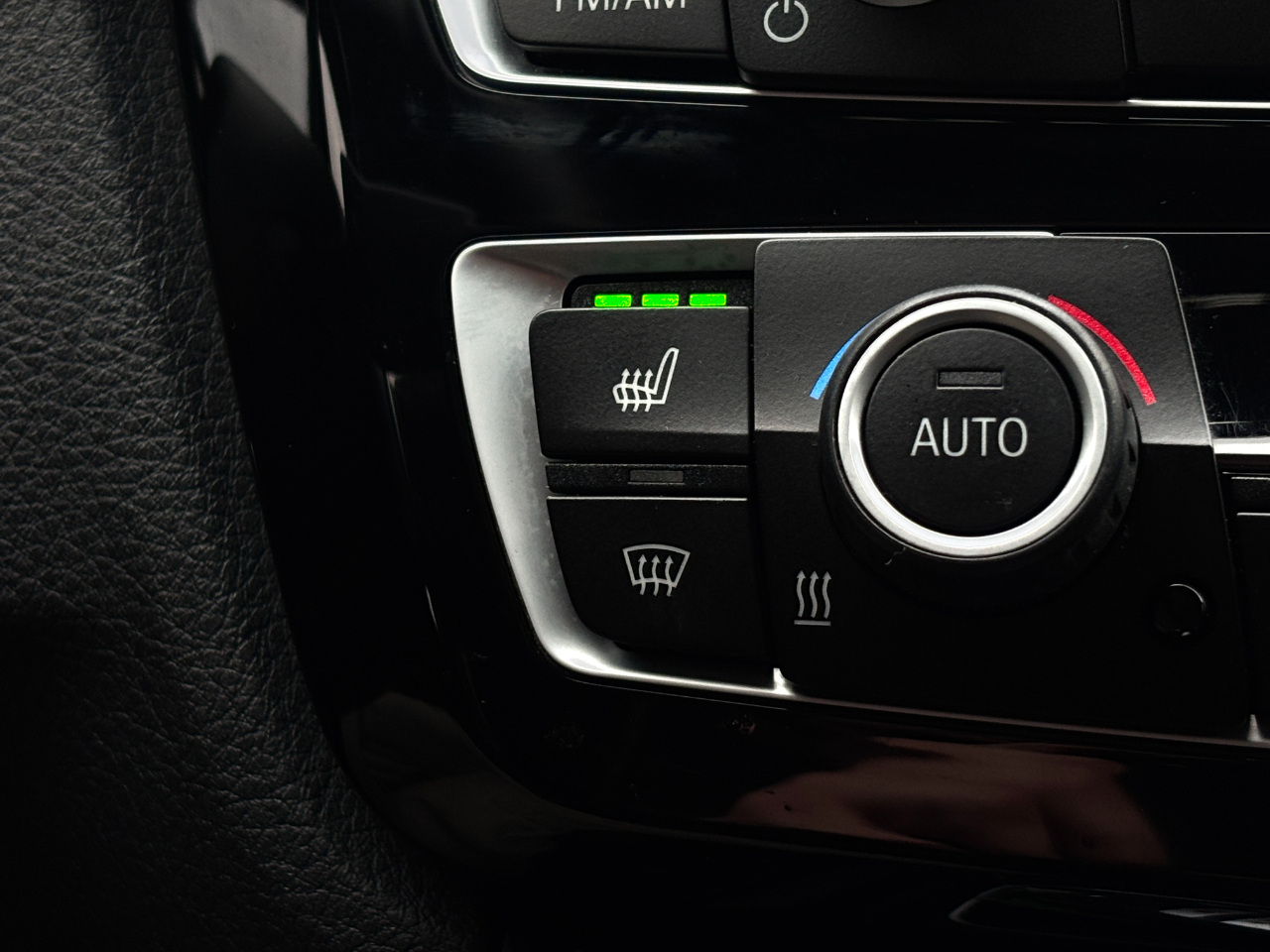 BMW 3 Series 330i Sedan 2017