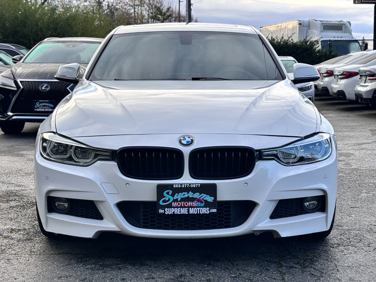 BMW 3 Series 330i Sedan 2017