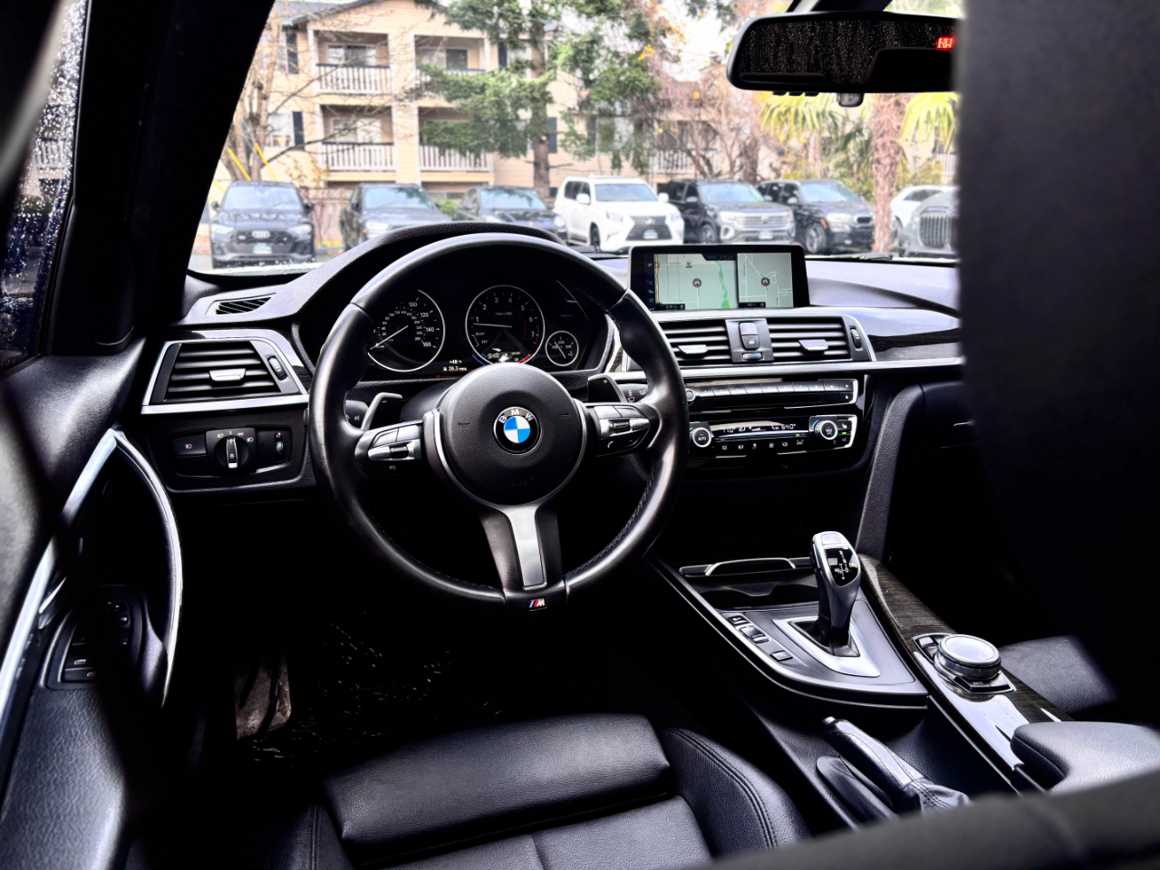 BMW 3 Series 330i Sedan 2017