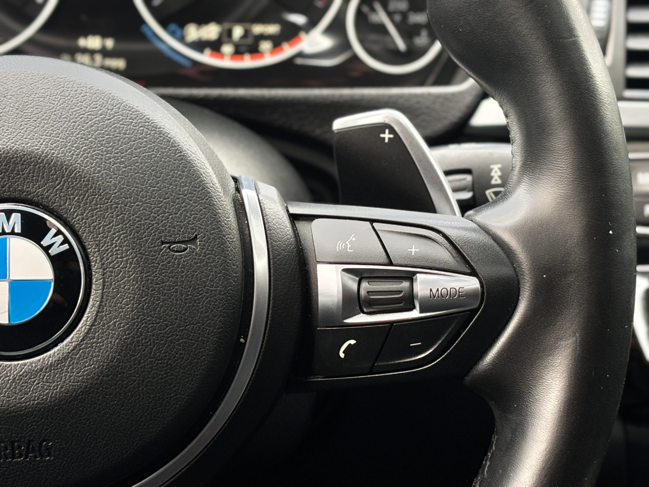 BMW 3 Series 330i Sedan 2017