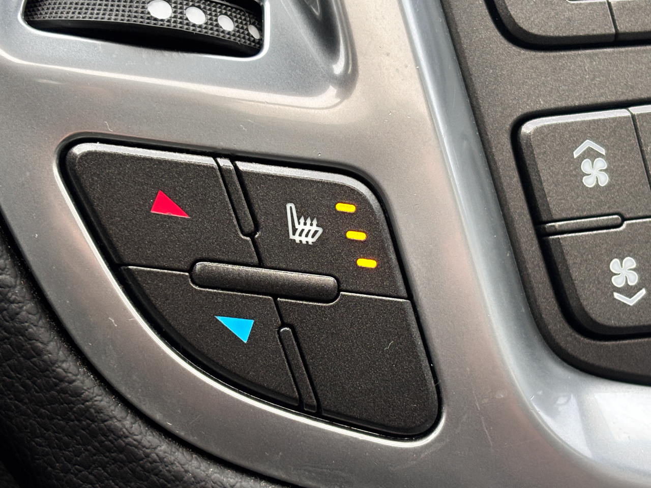 Cadillac SRX AWD 4dr Luxury Collection 2011