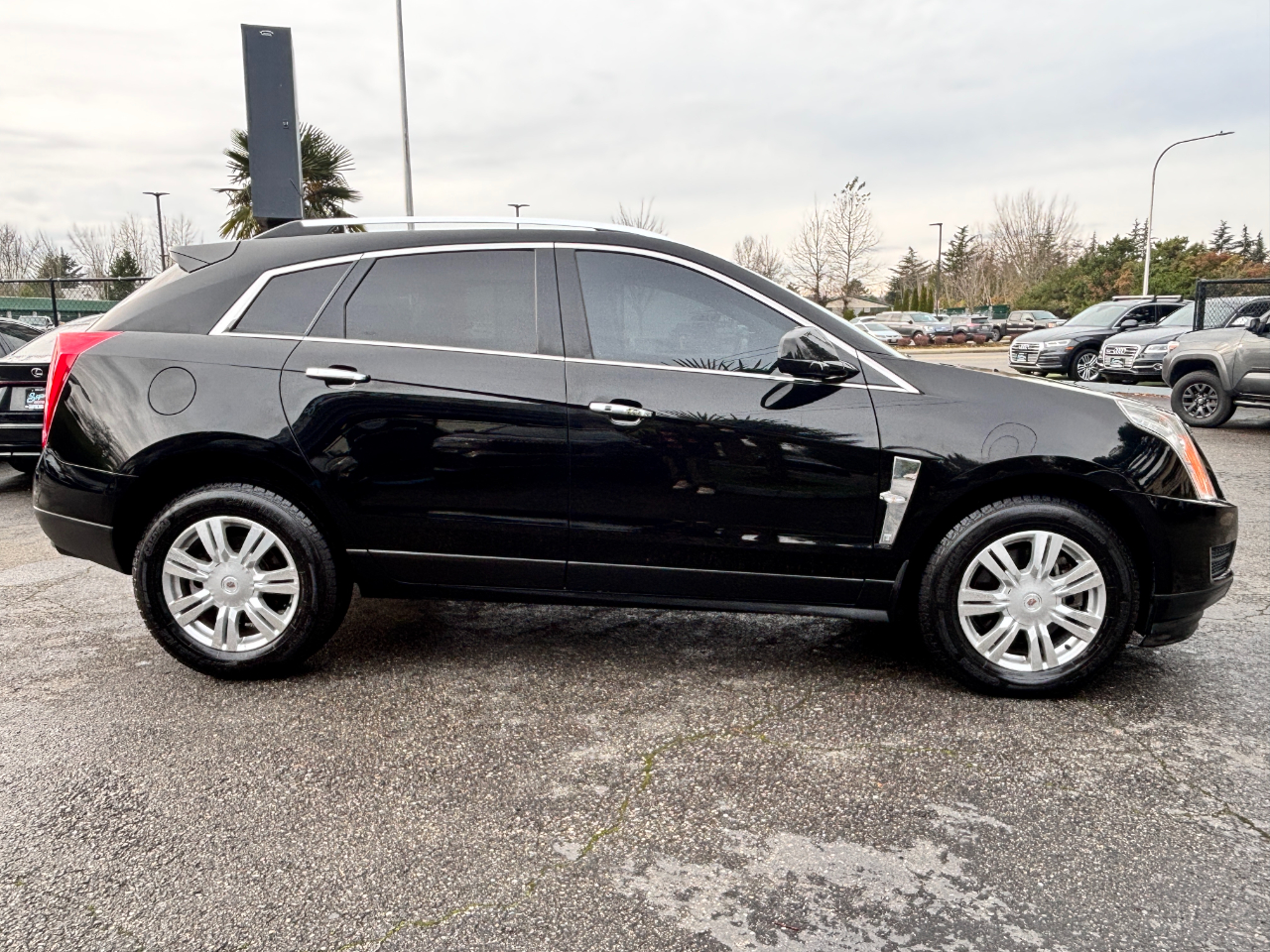 Cadillac SRX AWD 4dr Luxury Collection 2011