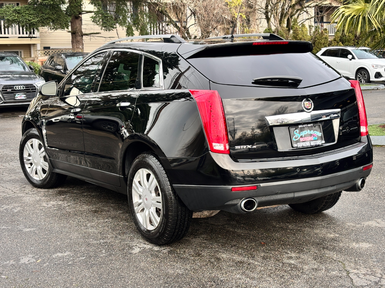 Cadillac SRX AWD 4dr Luxury Collection 2011