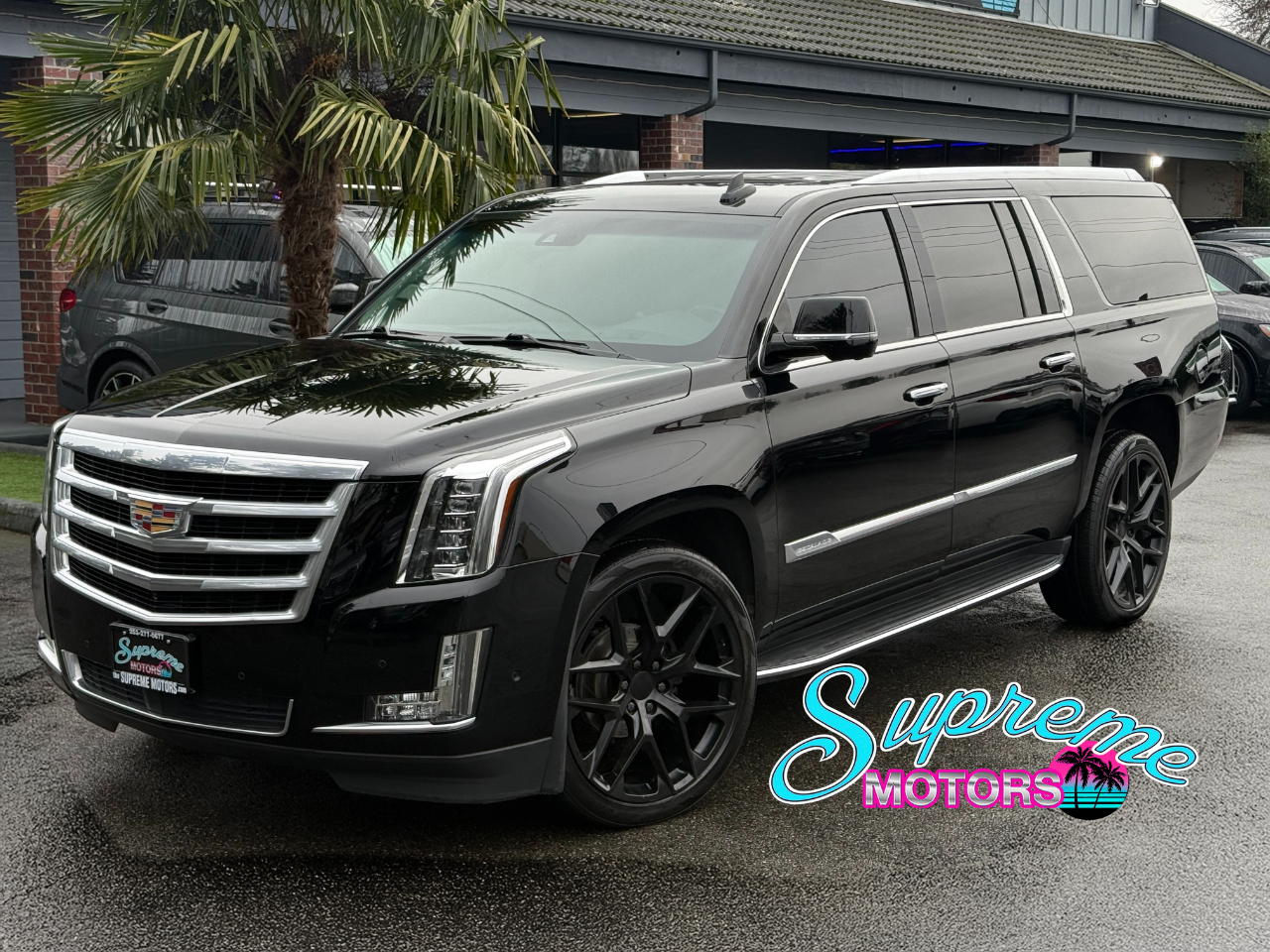 2017 Cadillac Escalade ESV 4WD 4dr Premium Luxury