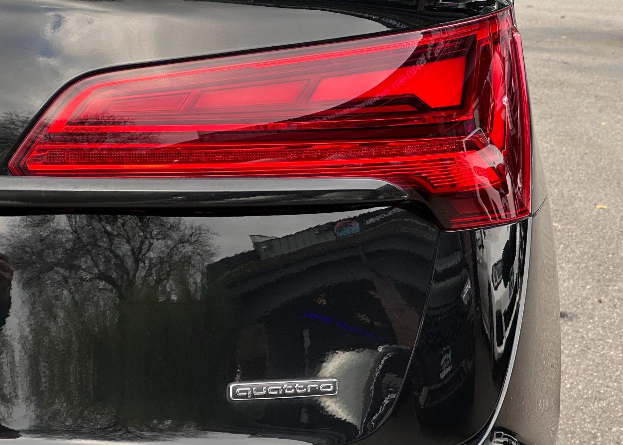 Audi Q5 Sportback  2021