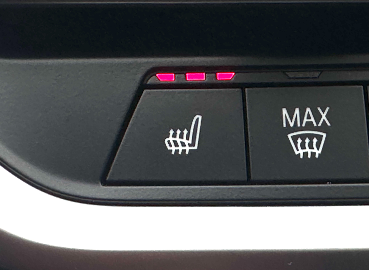 BMW 3 Series 330i Sedan North America 2022