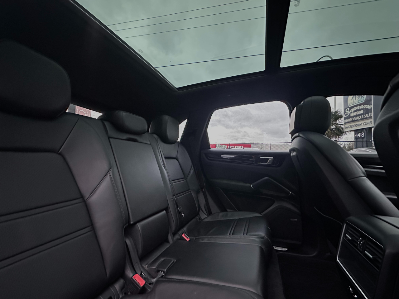 Porsche Cayenne AWD 2020