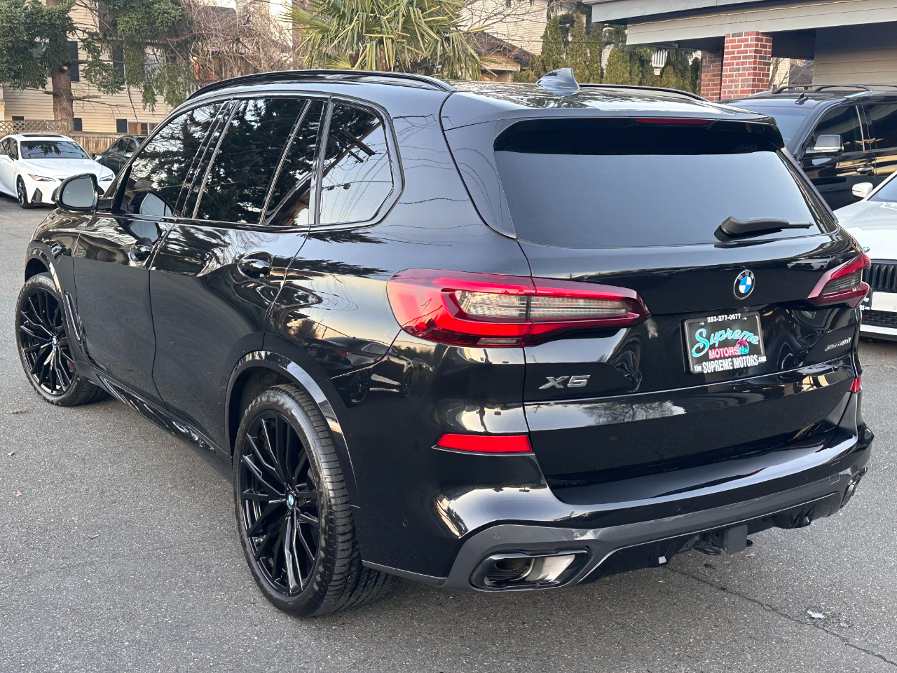 BMW X5 xDrive40i Sports Activity Vehicle 2023