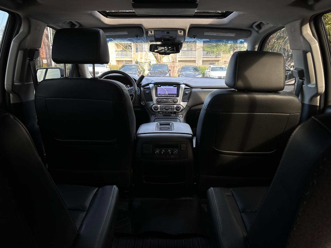 Chevrolet Tahoe 4WD 4dr Premier 2019