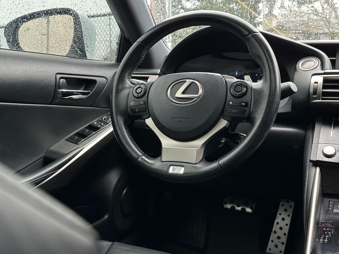Lexus IS 350  2014