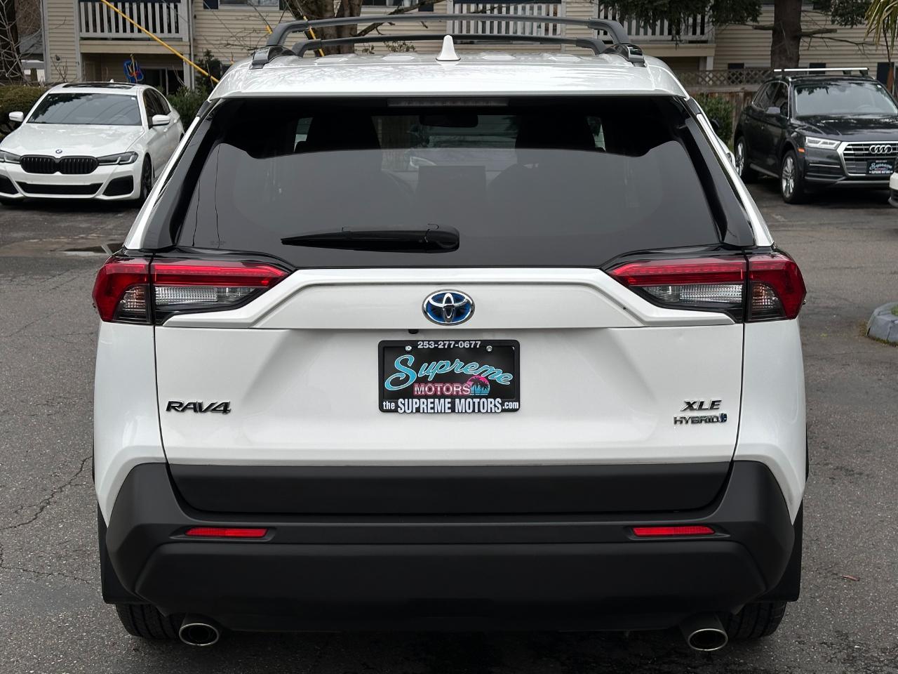 Toyota RAV4 Hybrid XLE AWD 2019
