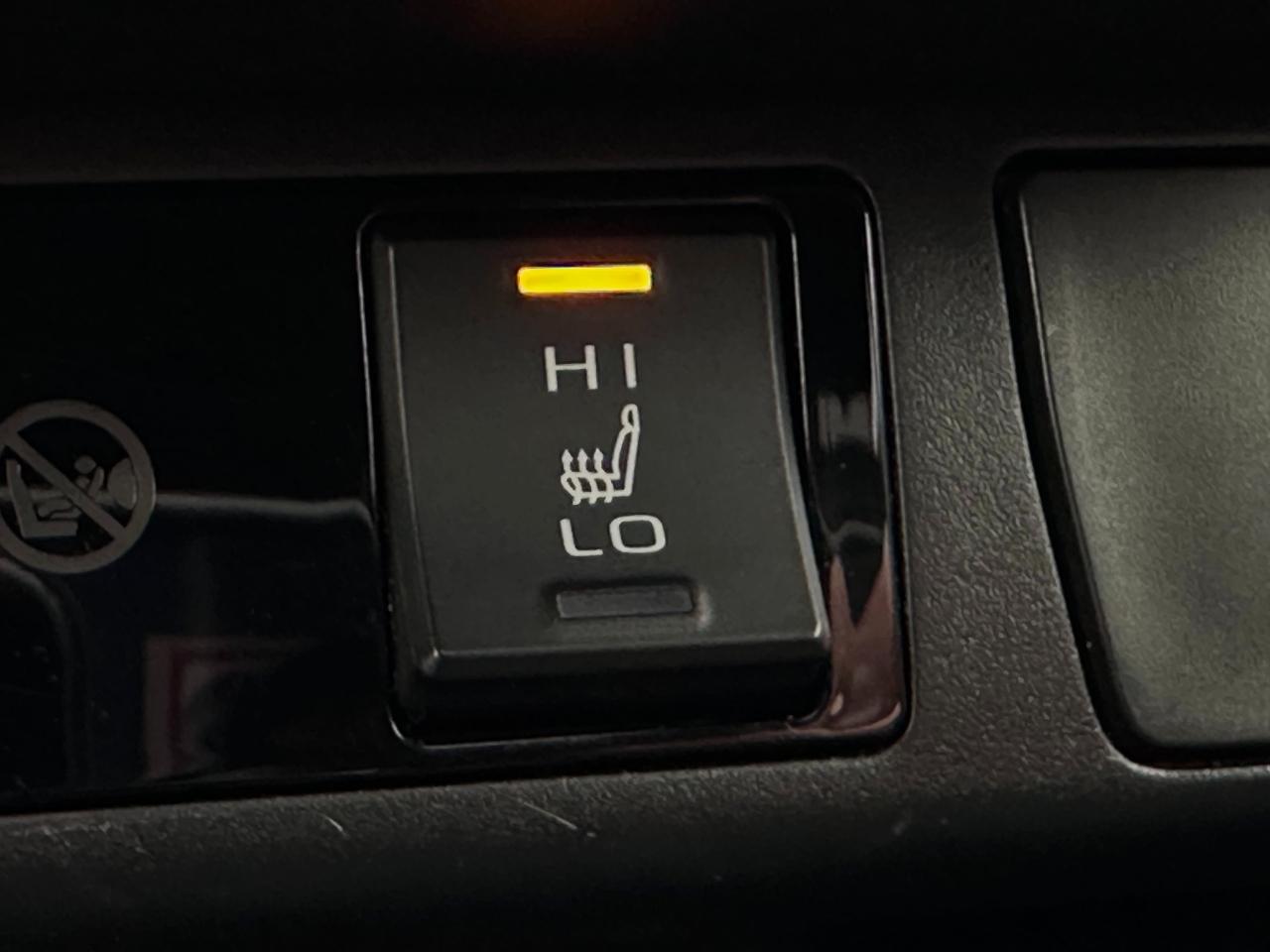 Toyota RAV4 Hybrid XLE AWD 2019