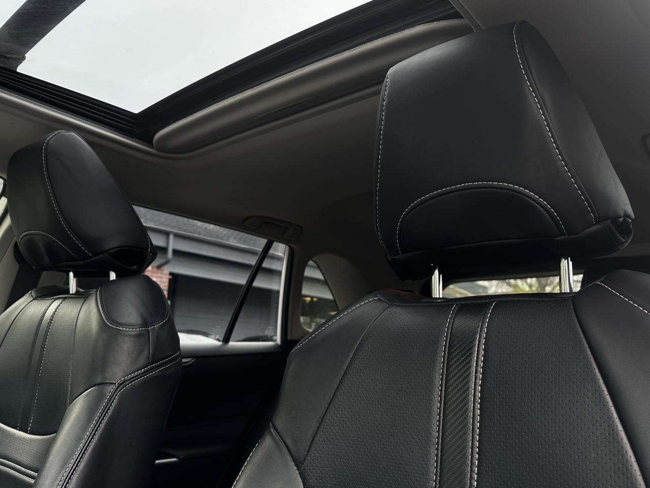 Toyota RAV4 Hybrid XLE AWD 2019