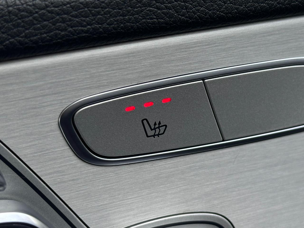 Mercedes-Benz C-Class  2021