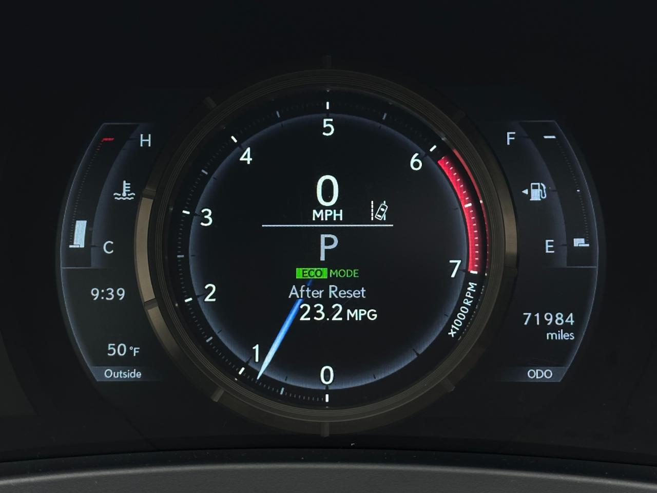 Lexus IS IS Turbo RWD 2017